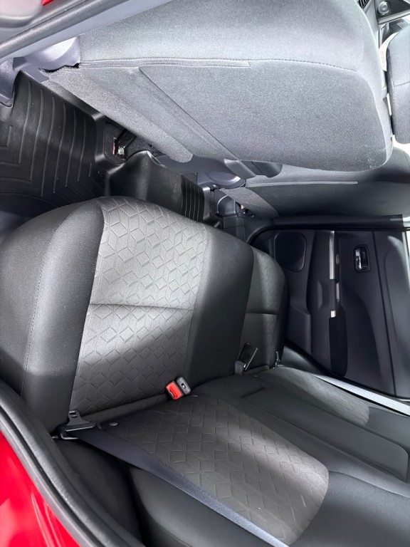 2021 Mitsubishi Outlander Image 18