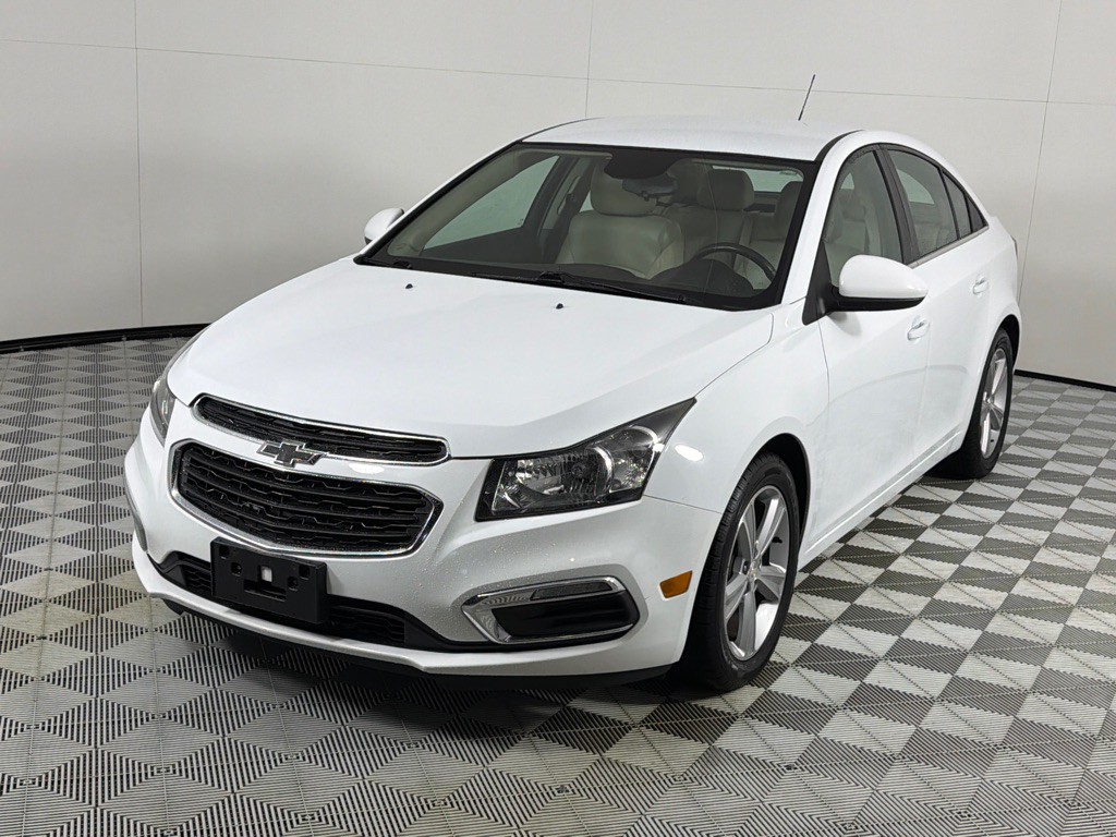2015 Chevrolet Cruze Image 8