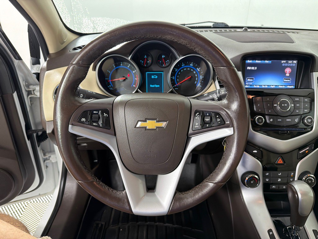 2015 Chevrolet Cruze Image 13