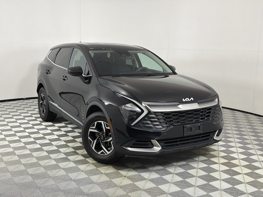2023 Kia Sportage Image 2