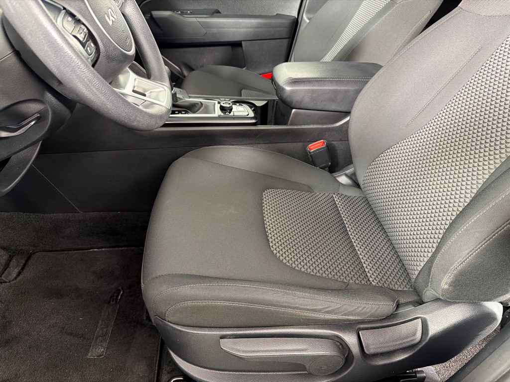 2023 Kia Sportage Image 11