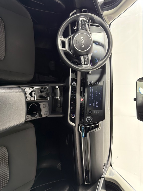 2023 Kia Sportage Image 25