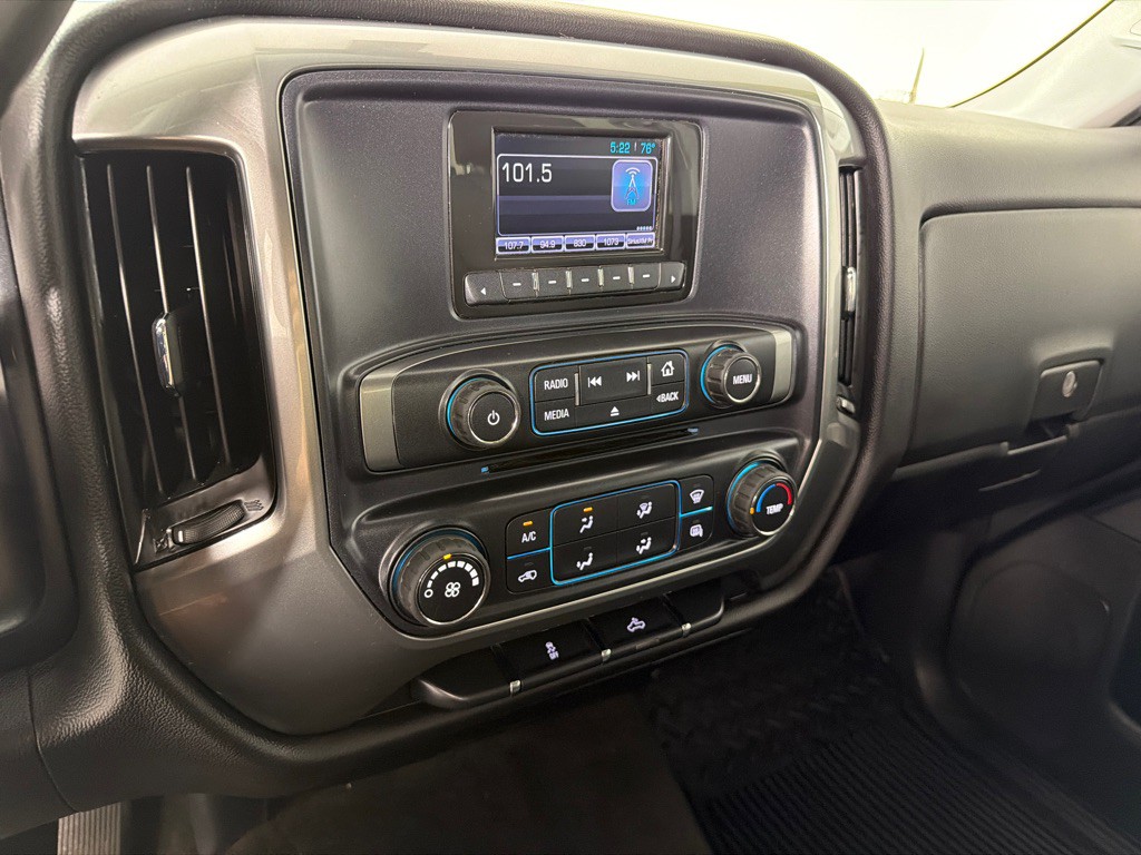 2015 Chevrolet Silverado 1500 Image 14