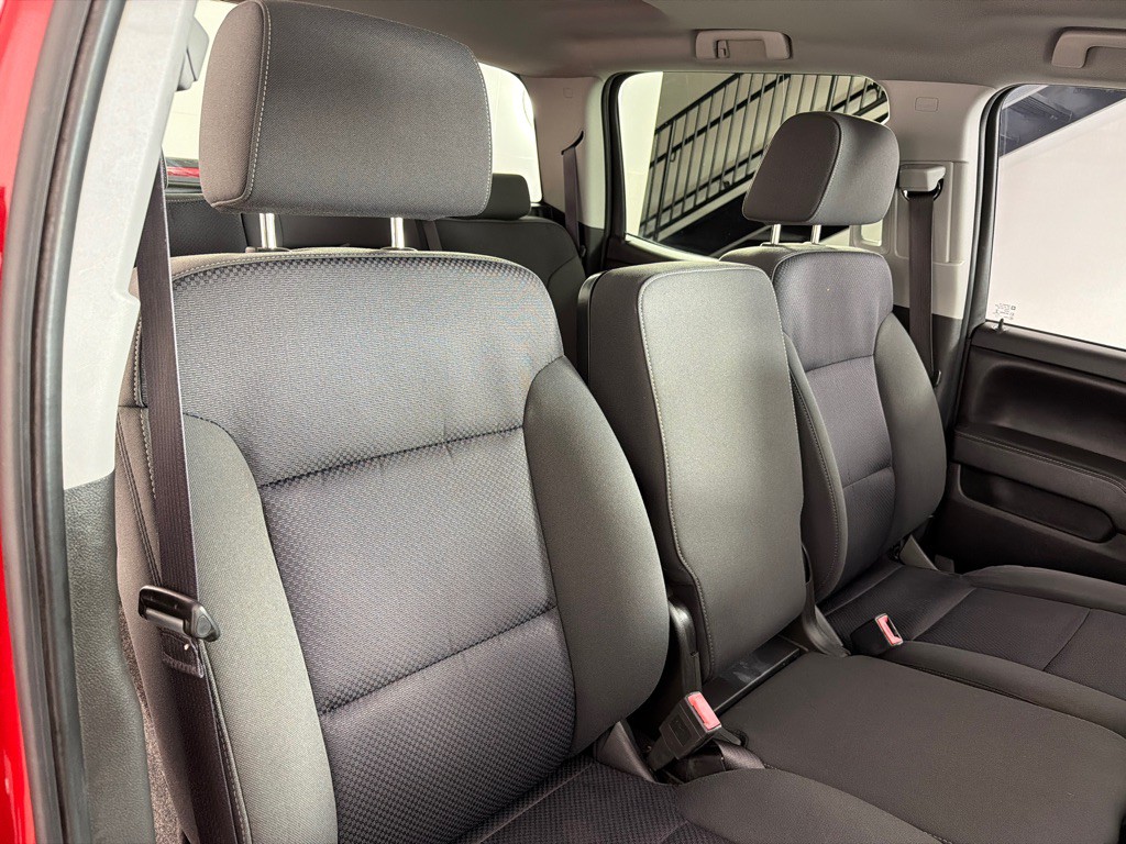 2015 Chevrolet Silverado 1500 Image 18