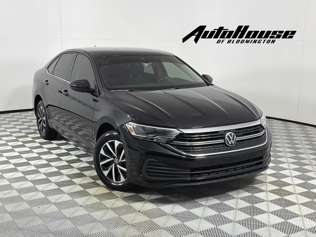 2024 Volkswagen Jetta Image 1