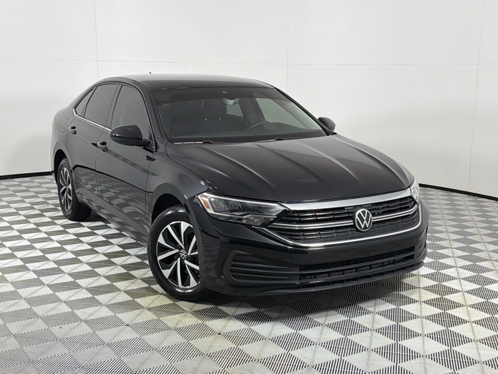 2024 Volkswagen Jetta Image 2