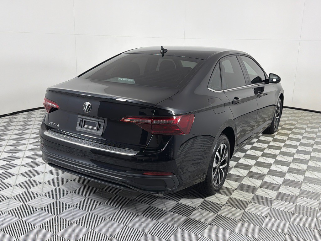 2024 Volkswagen Jetta Image 5