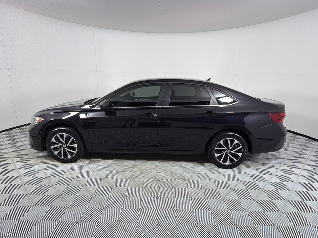 2024 Volkswagen Jetta Image 8