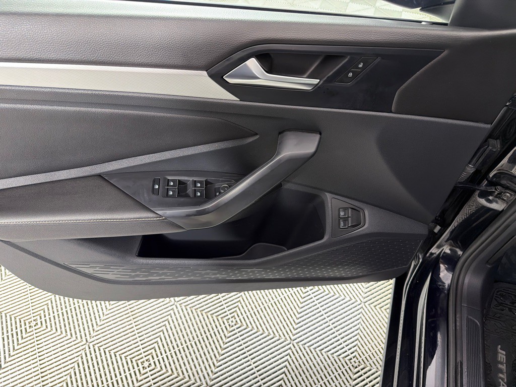 2024 Volkswagen Jetta Image 11