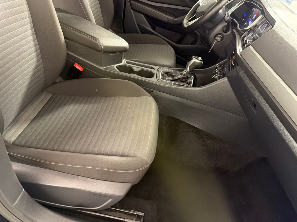 2024 Volkswagen Jetta Image 23