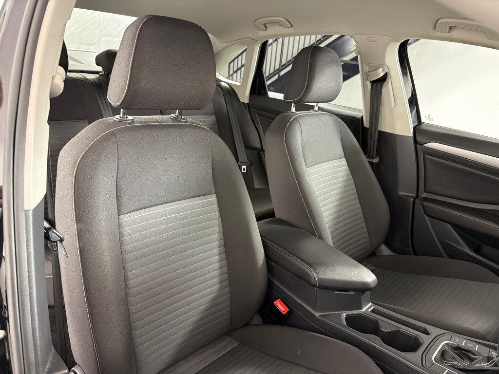 2024 Volkswagen Jetta Image 24