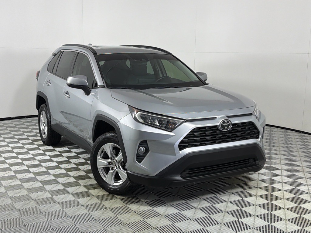 2021 Toyota Rav4 Image 2