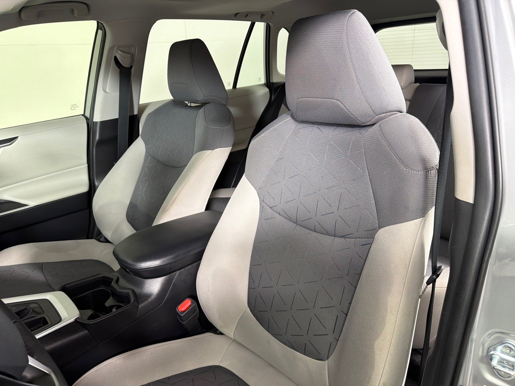 2021 Toyota Rav4 Image 11