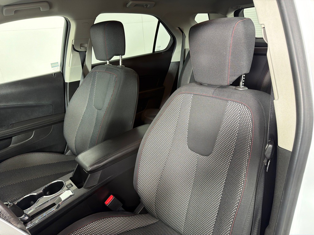 2017 Chevrolet Equinox Image 10