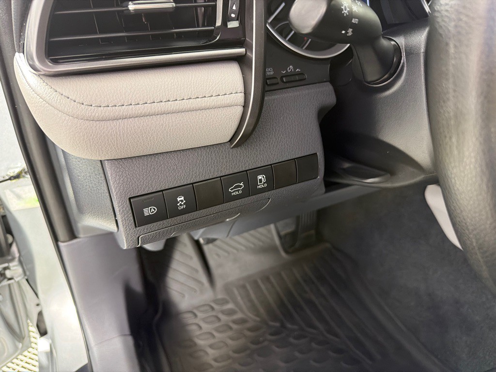 2022 Toyota Camry Image 13