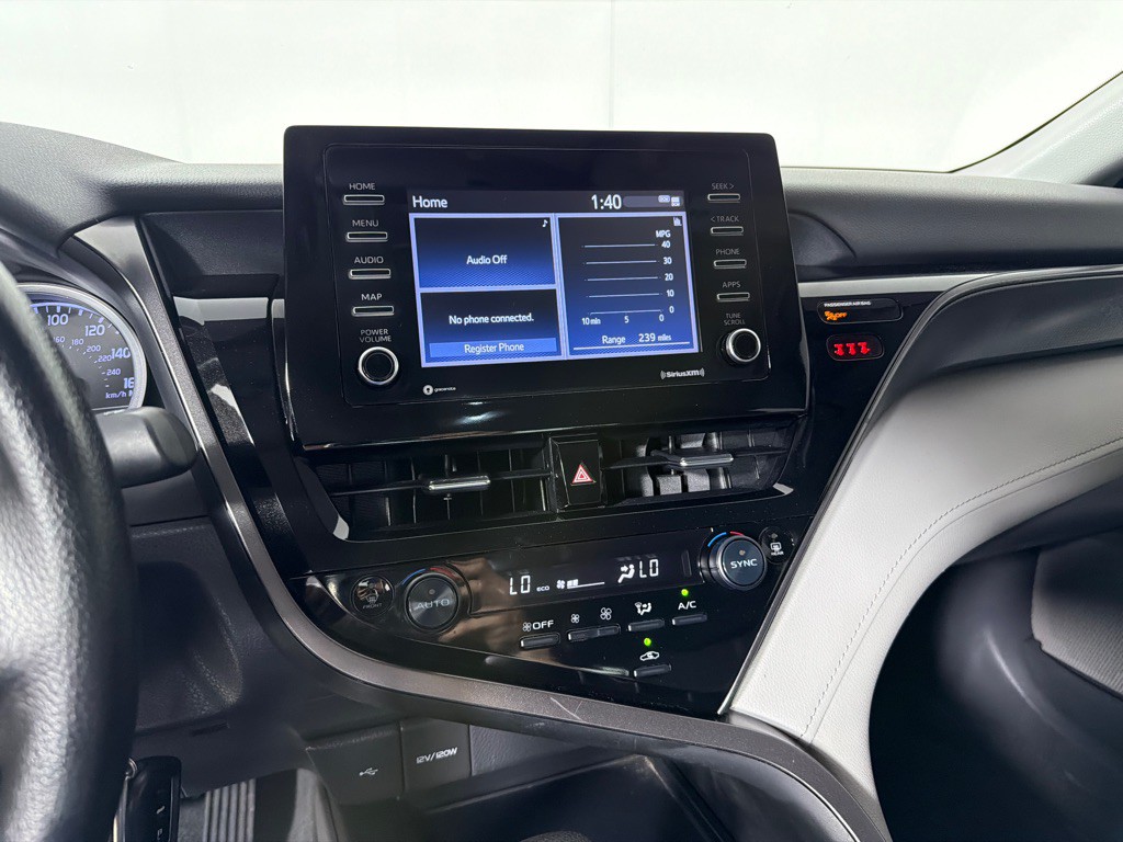 2022 Toyota Camry Image 15