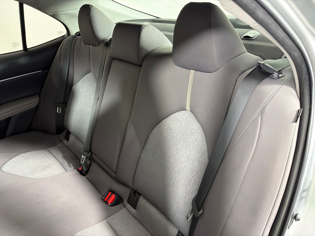 2022 Toyota Camry Image 19