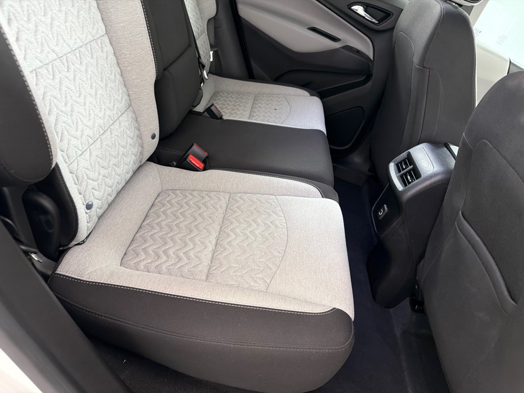 2022 Chevrolet Equinox Image 21