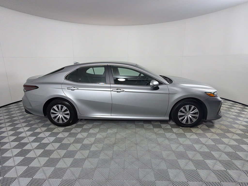 2023 Toyota Camry Image 4