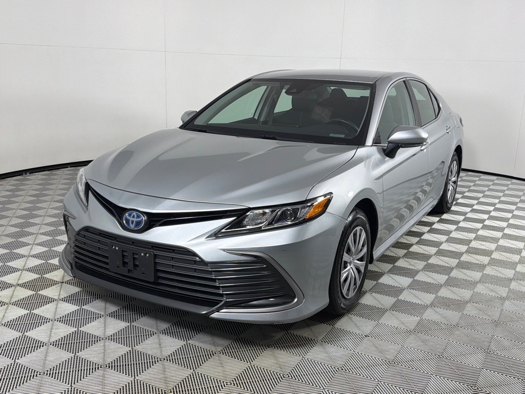 2023 Toyota Camry Image 9