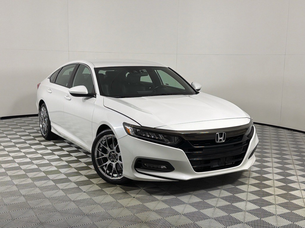 2020 Honda Accord Image 2