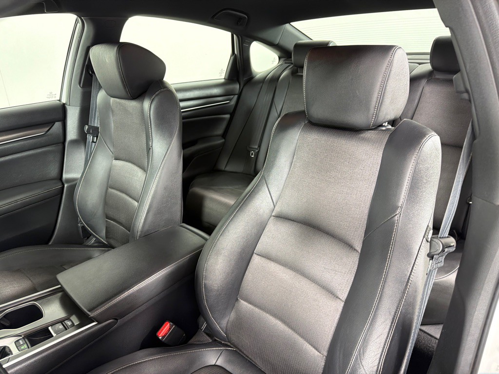 2020 Honda Accord Image 12