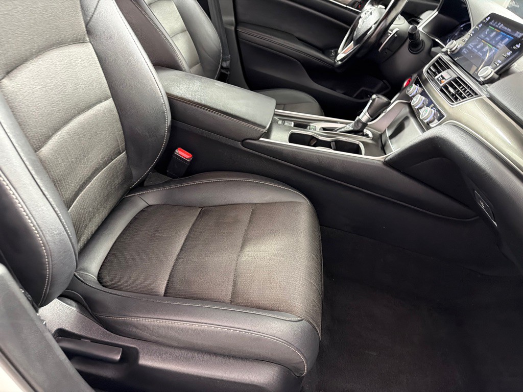2020 Honda Accord Image 22