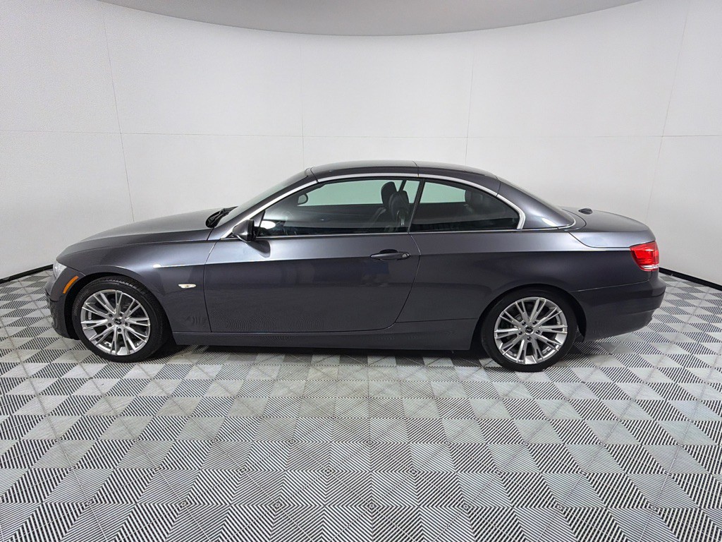 2007 BMW 3 Series Image 17