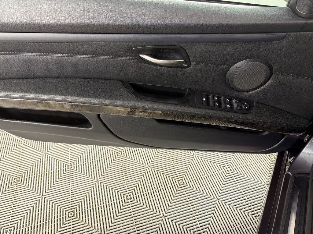 2007 BMW 3 Series Image 20