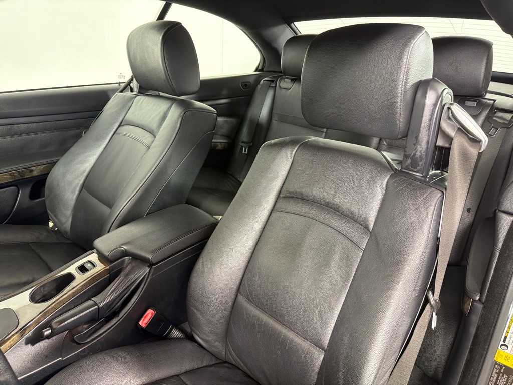 2007 BMW 3 Series Image 22