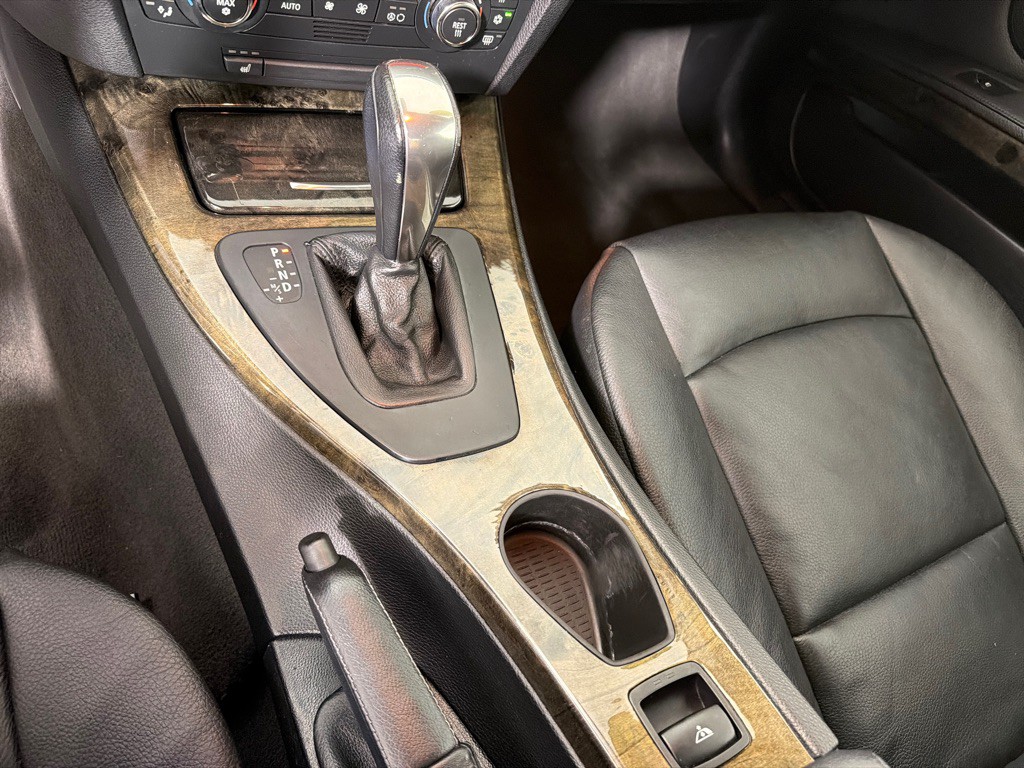 2007 BMW 3 Series Image 26