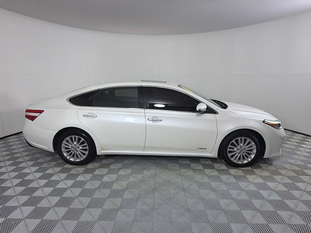 2013 Toyota Avalon Image 4
