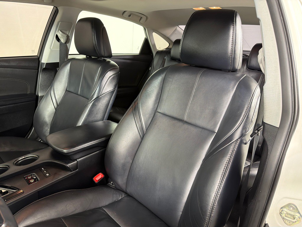 2013 Toyota Avalon Image 11