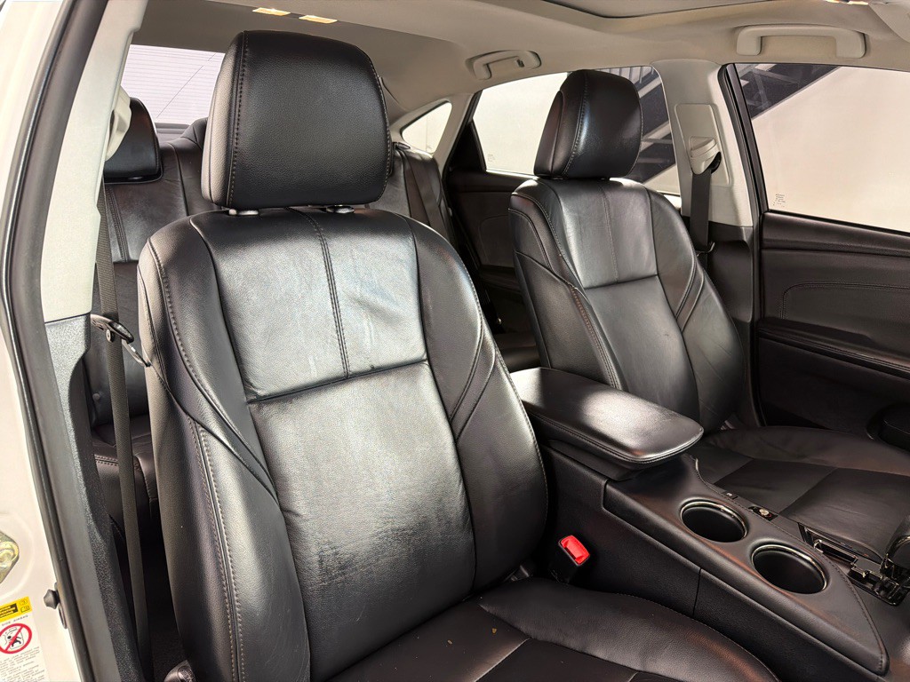 2013 Toyota Avalon Image 23