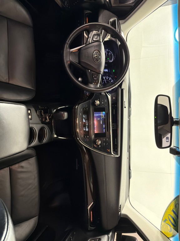 2013 Toyota Avalon Image 24