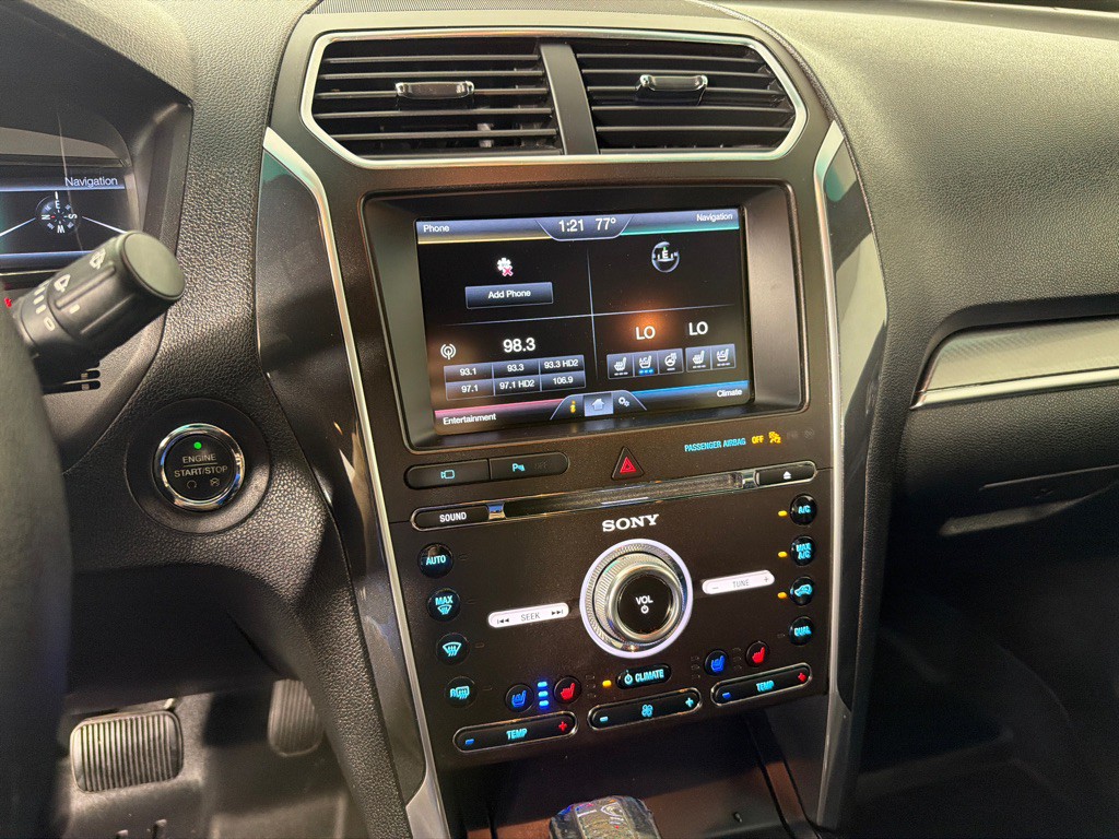 2016 Ford Explorer Image 16