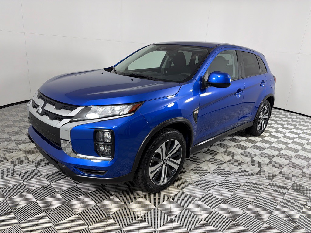 2021 Mitsubishi Outlander Image 9