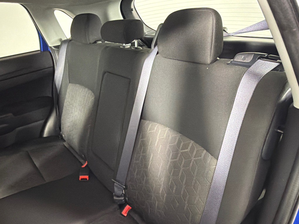 2021 Mitsubishi Outlander Image 20