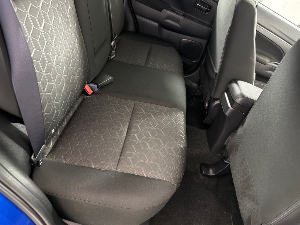 2021 Mitsubishi Outlander Image 22