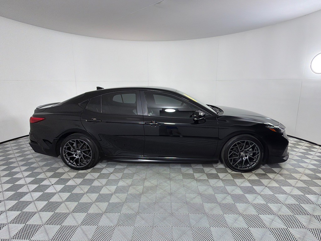 2025 Toyota Camry Image 4
