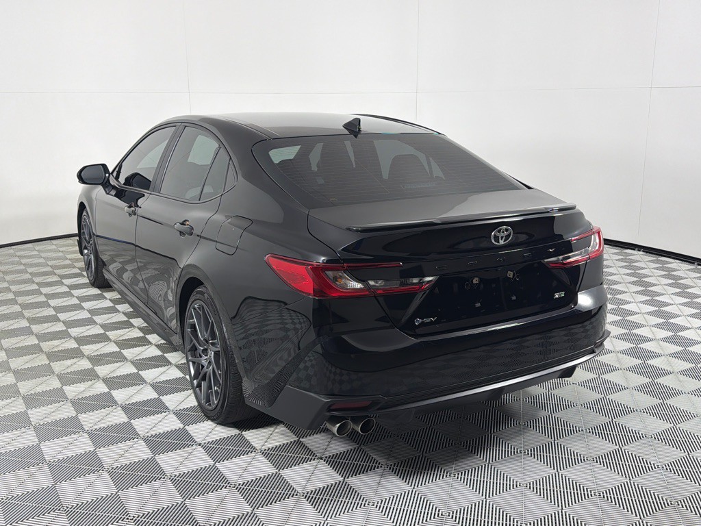 2025 Toyota Camry Image 7