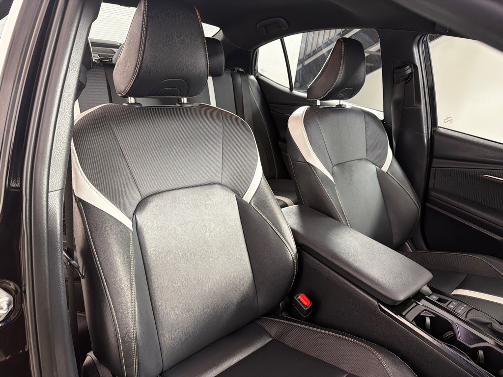 2025 Toyota Camry Image 24