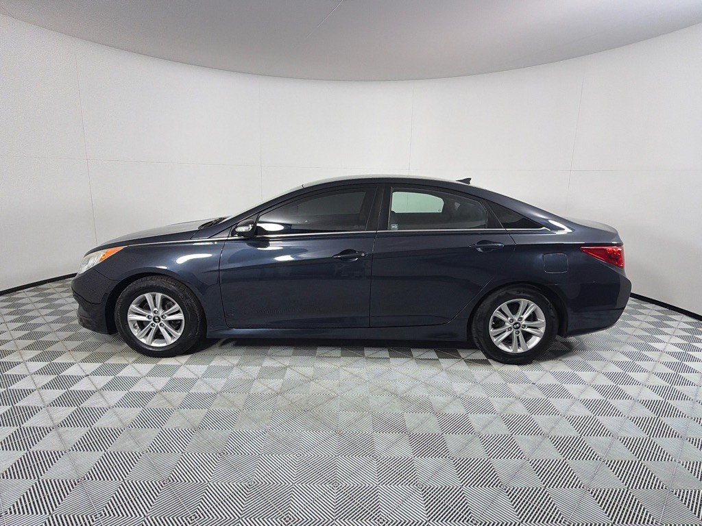 2014 Hyundai Sonata Image 8