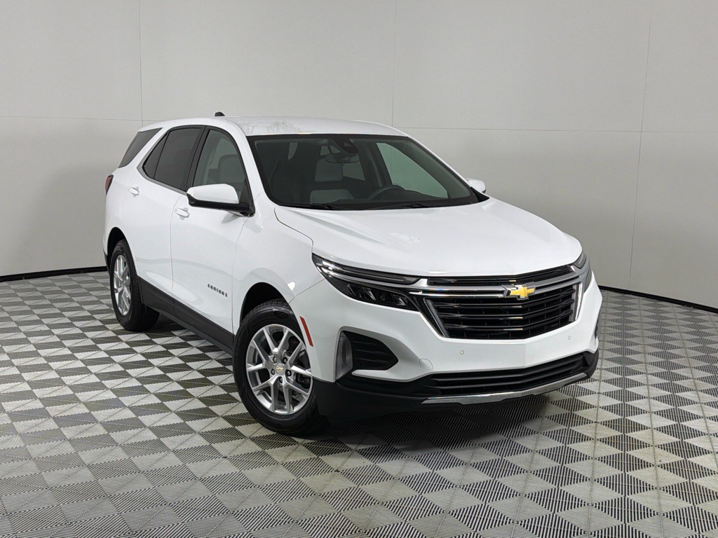 2024 Chevrolet Equinox Image 2