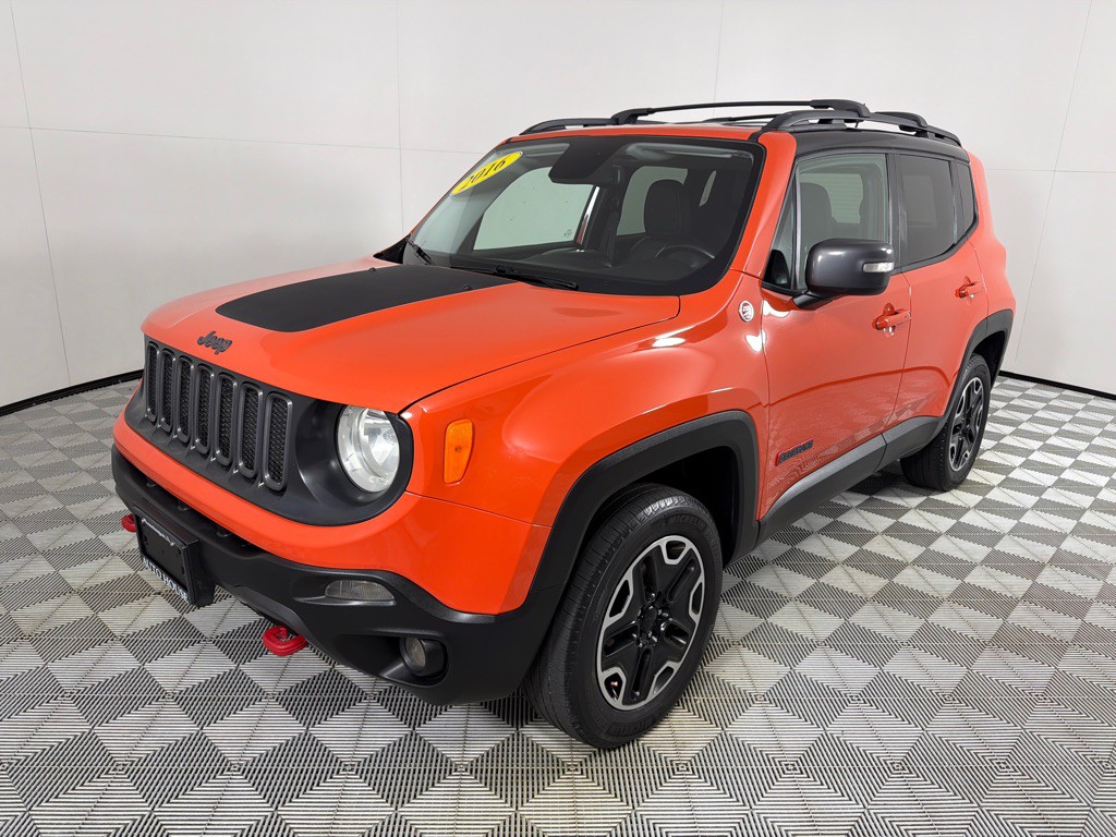 2016 Jeep Renegade Image 9