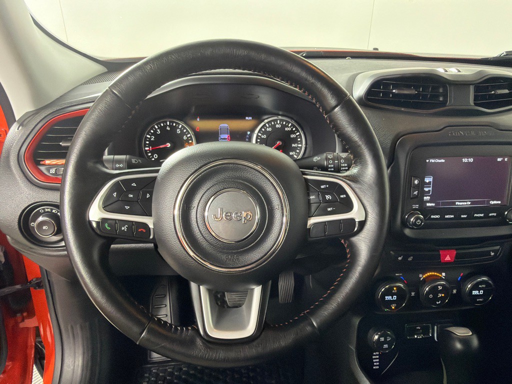 2016 Jeep Renegade Image 15