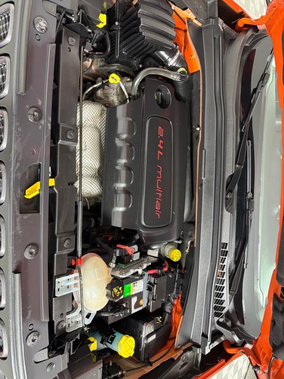 2016 Jeep Renegade Image 27
