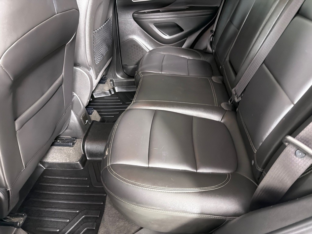 2016 Buick Enclave Image 17
