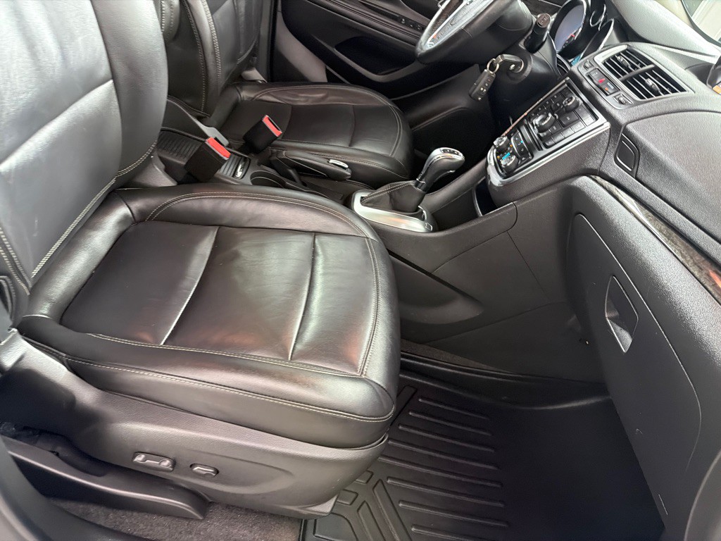 2016 Buick Enclave Image 22