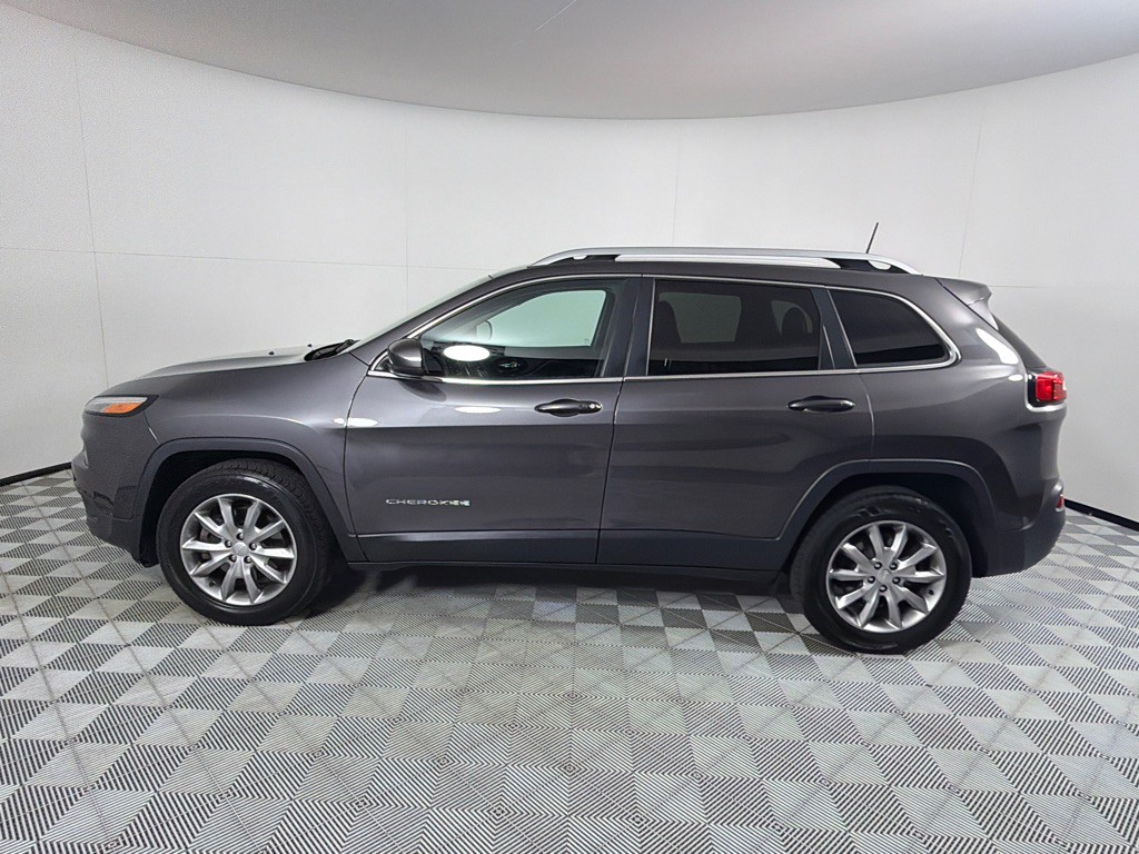 2018 Jeep Cherokee Image 8